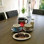 Shangri-la Large Family Townhouse Free Carpark *
