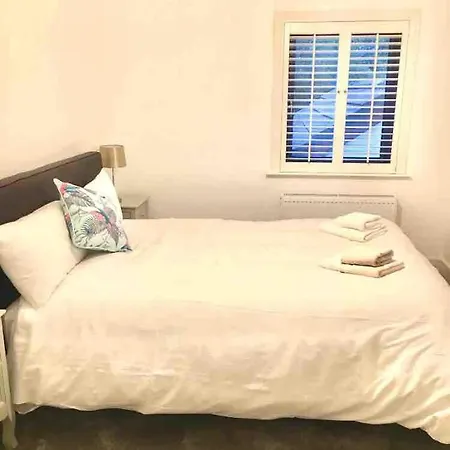 Holiday home Shangri - La Spacious Family Townhouse Killarney